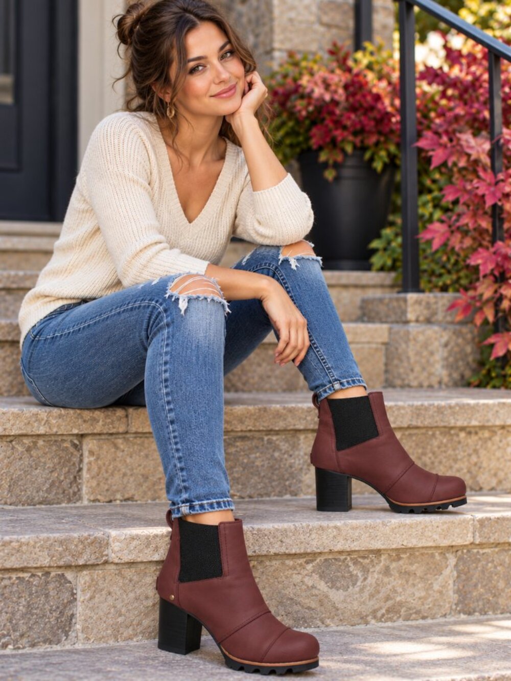 SOREL - Leather Burgundy Short Boot with Block Heel - 8 - EUC